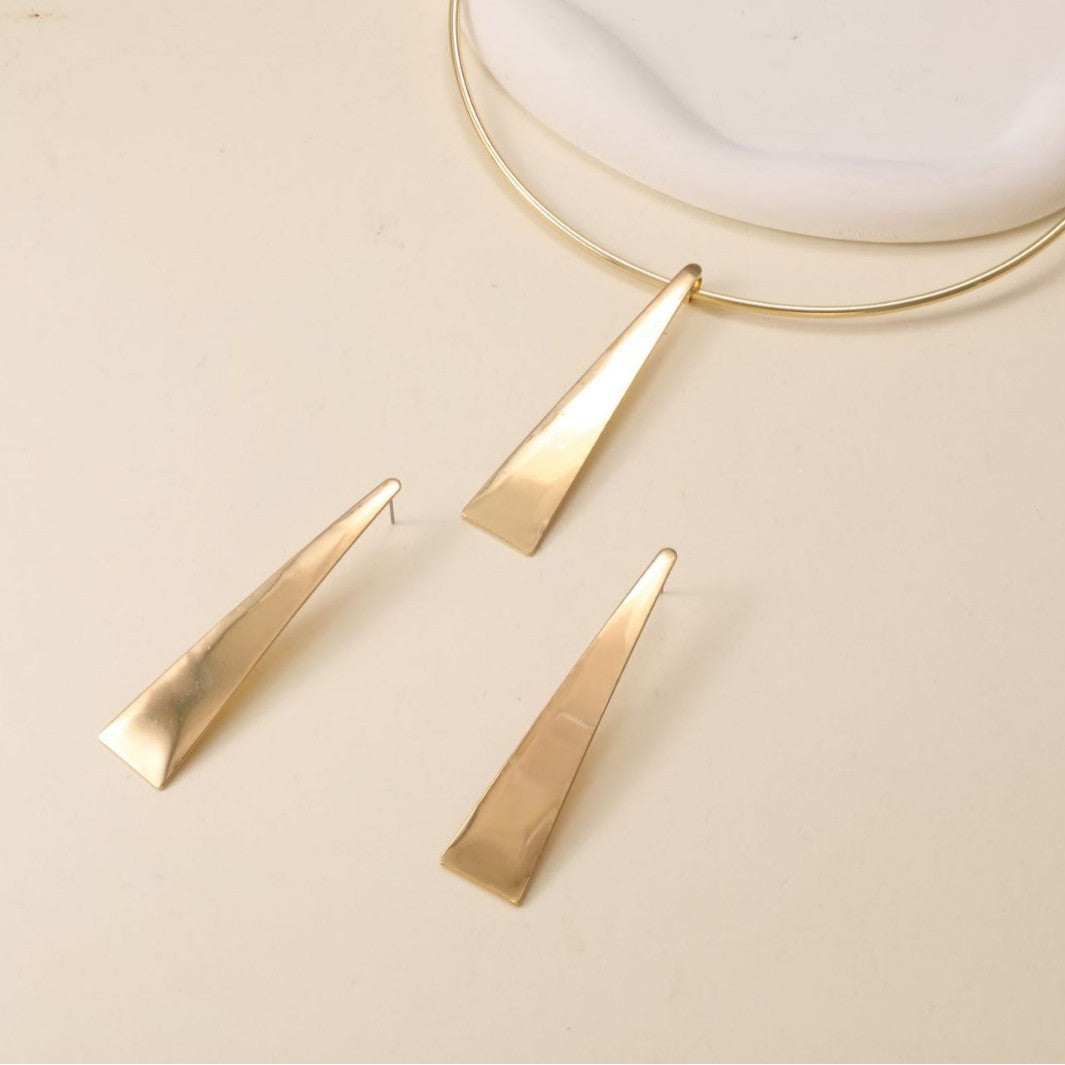 Damen Schmuckset mit modernen, minimalistisch gestalteten Anhängern Shop Nory