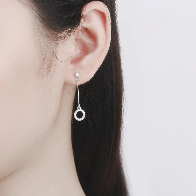 Damen Ohrhänger mit funkelndem Kreis-Design und zarten Zirkonia Shop Nory