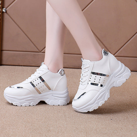 Damen Modische Plateau-Sneaker mit Chunky-Sohle und Metallic-Applikationen Shop Nory