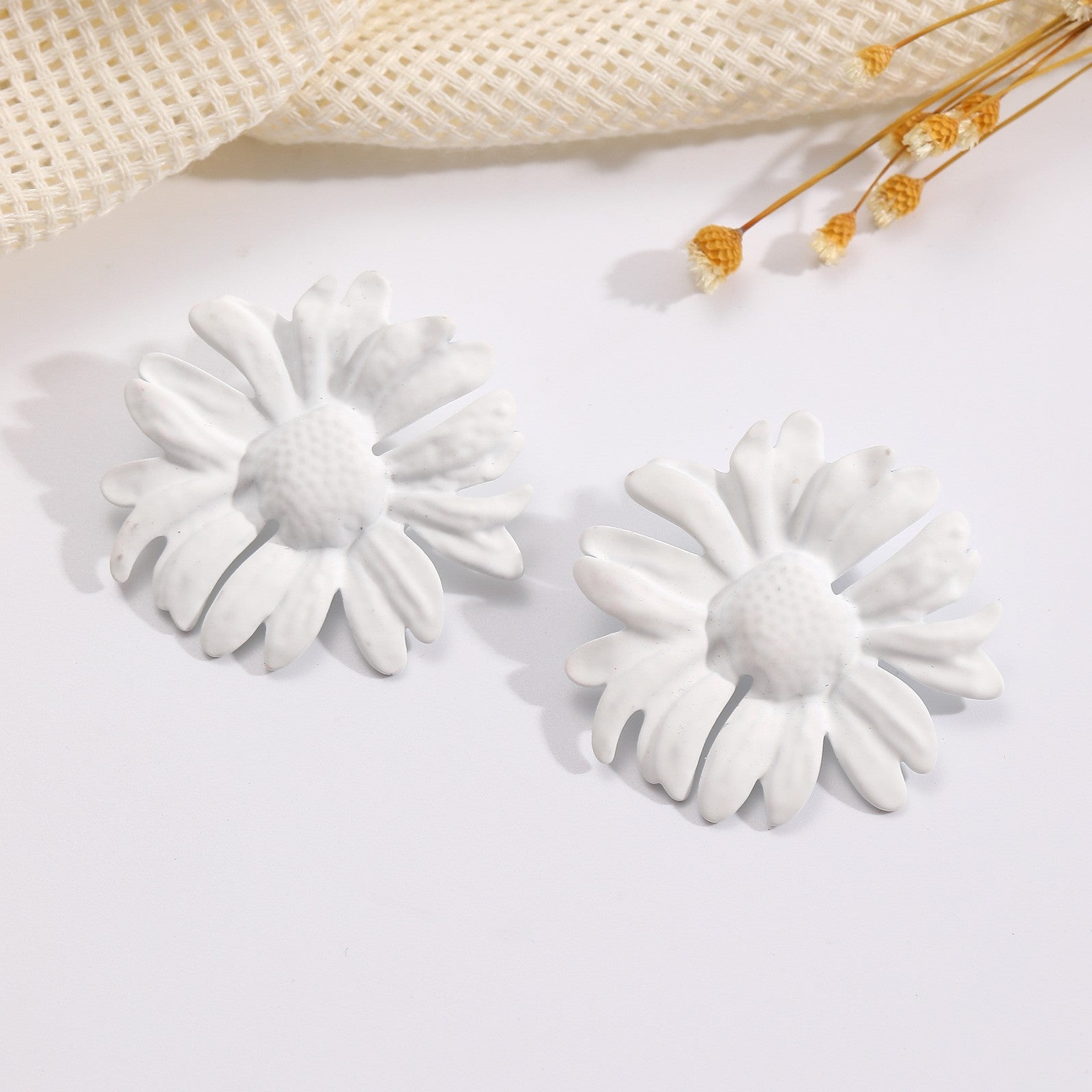 Damen Ohrringe im floralen Design Shop Nory
