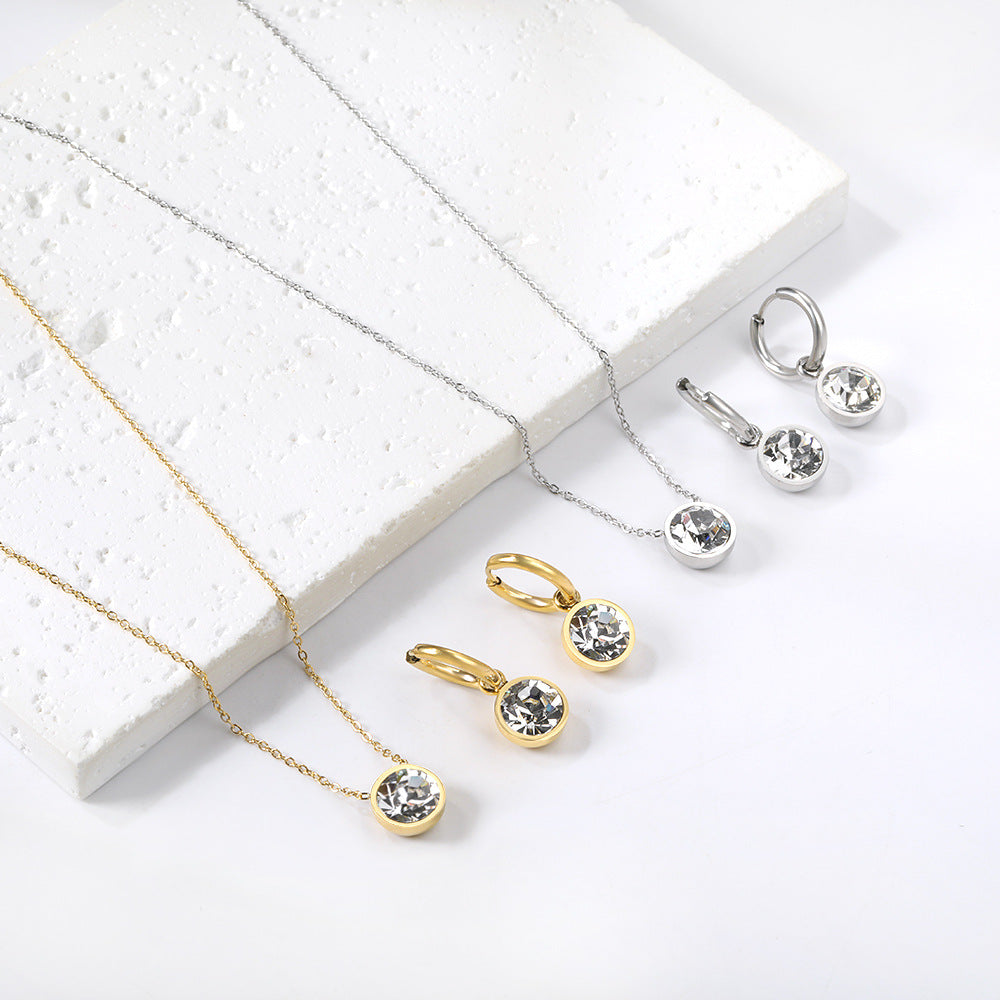 Damen Schmuckset mit Edelstahl Schmuckstücken und eleganten Perlenanhängern Shop Nory
