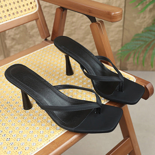 Damen elegante Zehentrenner-Sandalen mit feinen Riemchen und stilvollem Blockabsatz