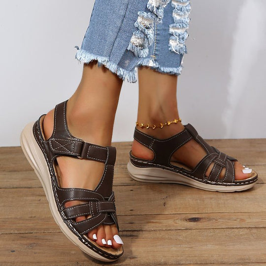 Damen Komfort-Sandalen mit Soft-Leder, geflochtenem Vorderblatt und verstellbarem Klettverschluss Shop Nory