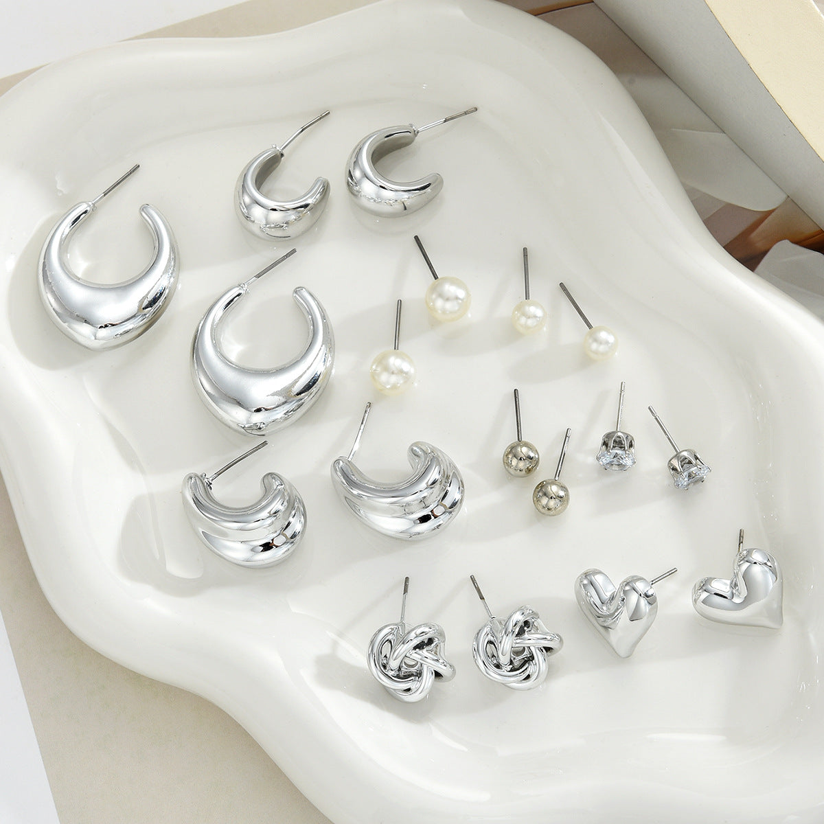 Damen Ohrringe Set mit vielfältigen Designs und eleganten Akzenten Shop Nory