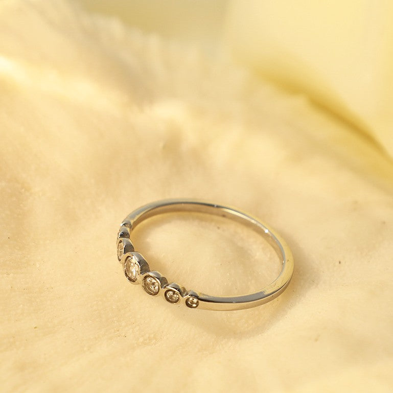 Damen Funkelnder Zirkonia Bandring mit feinem Design Shop Nory