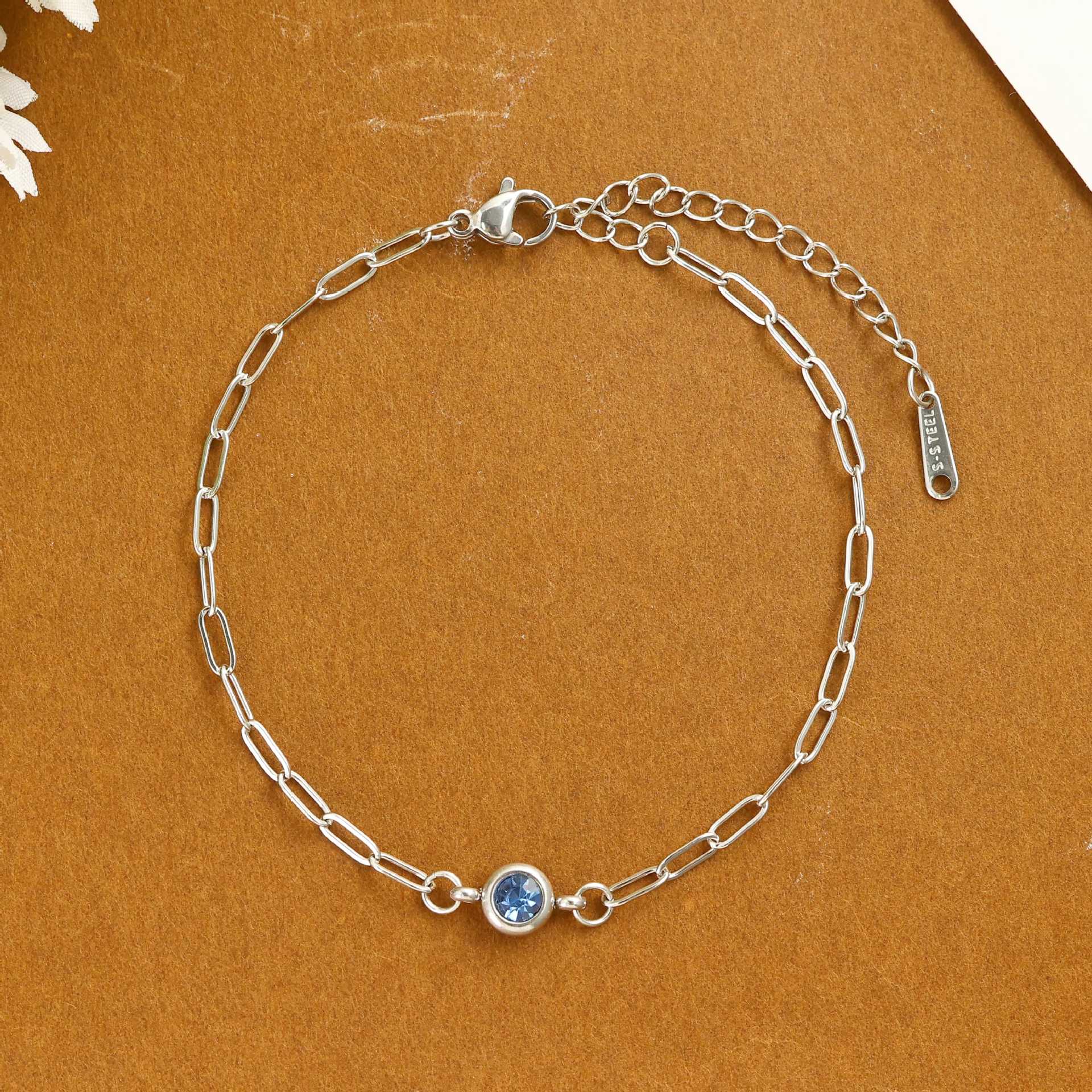 Damen zartes Armband mit funkelndem Kristall Shop Nory