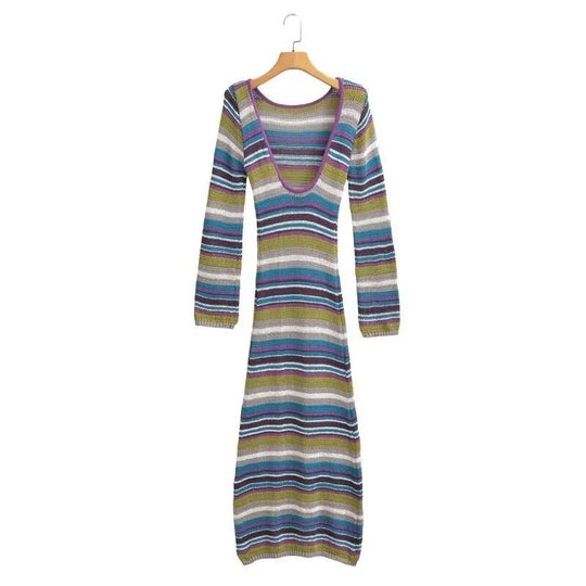 Damen Gestreiftes Rippstrick-Maxikleid mit Rundhalsausschnitt und figurbetonter Silhouette Shop Nory