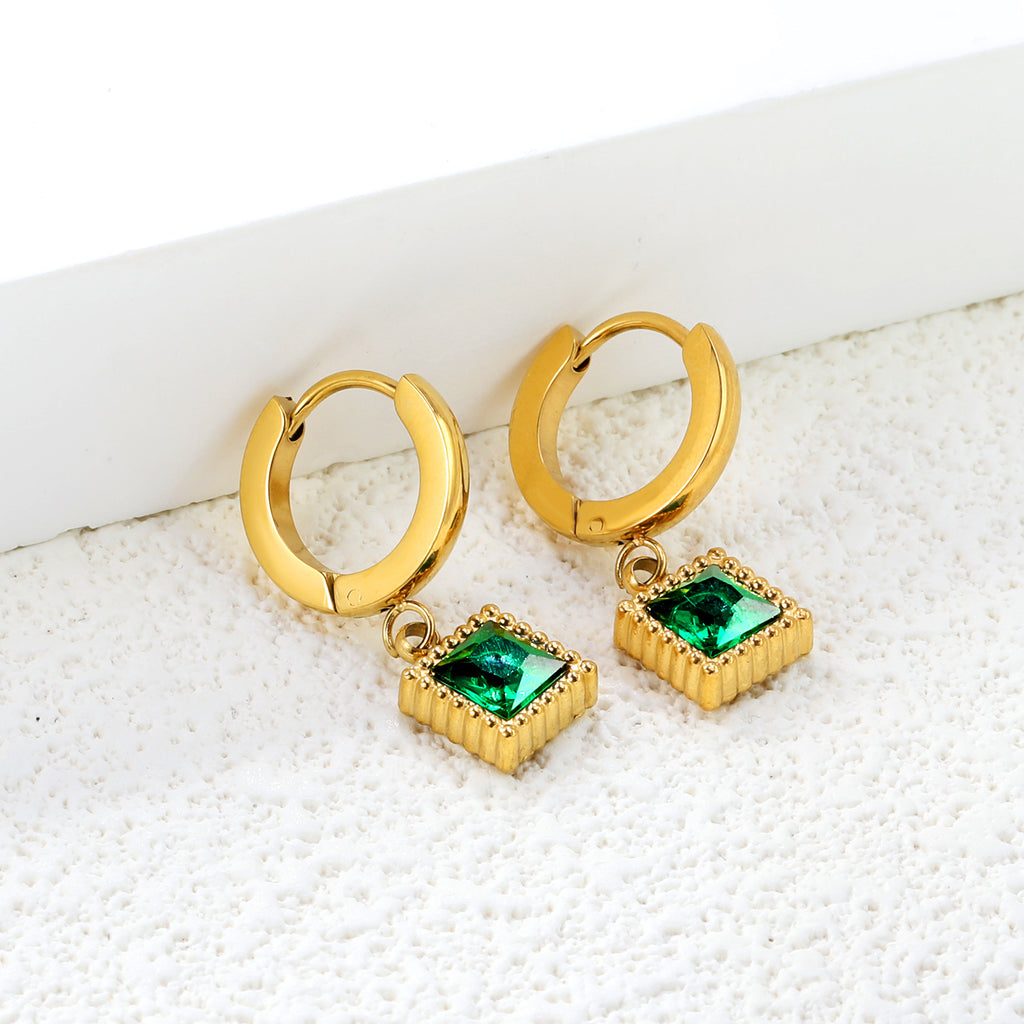 Damen Hängende Ohrstecker mit grünem Kristallanhänger aus goldplattiertem Edelstahl Shop Nory