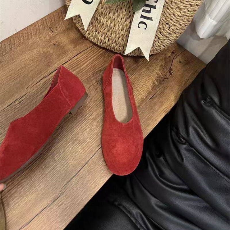 Damen elegante Slipper aus weichem Veloursleder