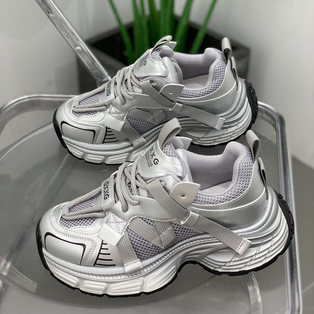 Damen Futuristische Wedge-Chunky-Sneaker mit Mesh‑Einsätzen und verstärkter Profilsohle Shop Nory
