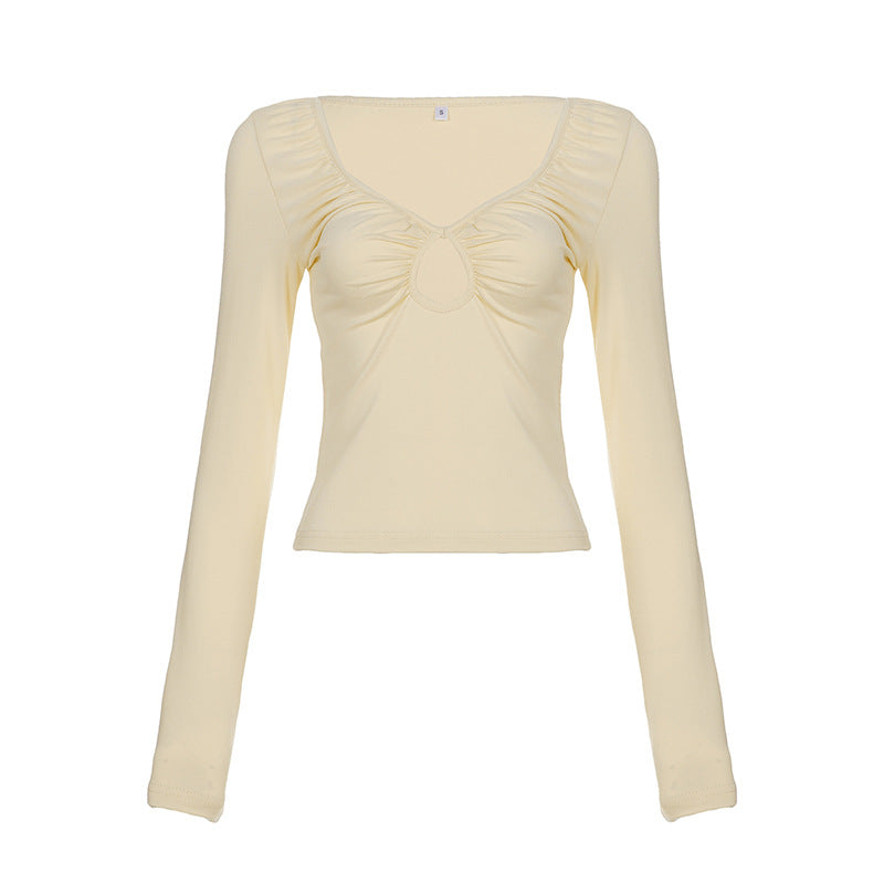 Damen nan tailliertes Langarmshirt mit tiefem V-Ausschnitt, Raffung und Schlüssel‑Cutout Shop Nory