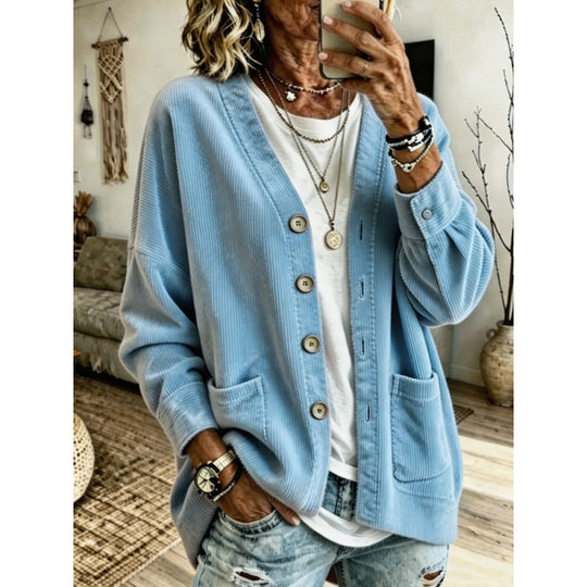 Damen Oversized Cord-Cardigan mit aufgesetzten Taschen und Holzknöpfen Shop Nory