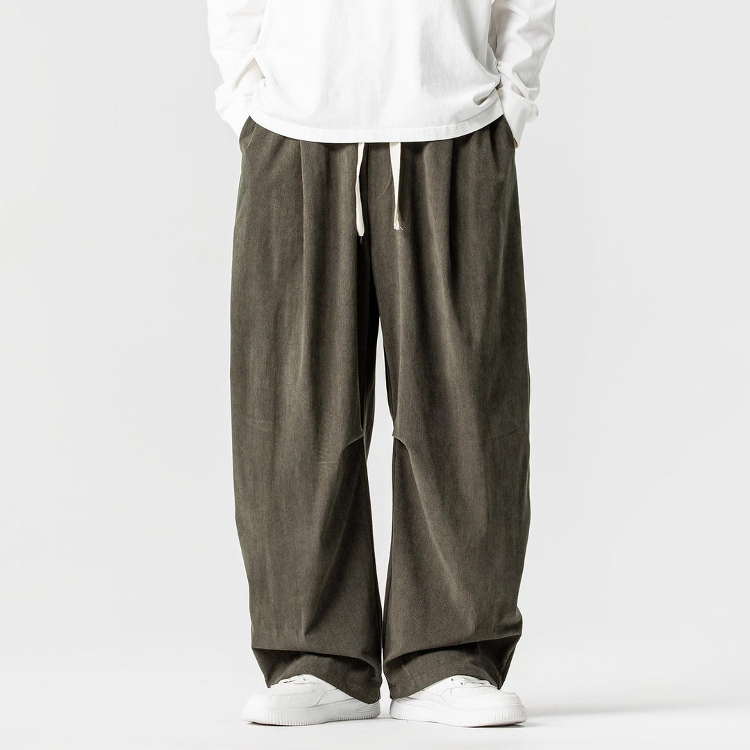 Herren Weit geschnittene Cordhose mit Bundfalten, Tunnelzug und lässiger Baggy‑Silhouette Shop Nory