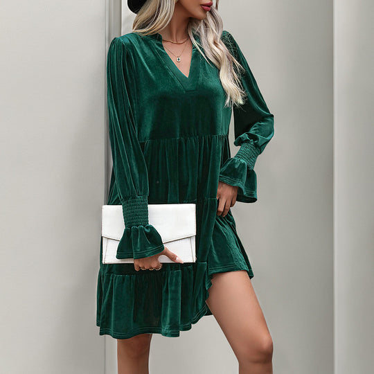 Damen Samt-Stufenkleid mit V-Ausschnitt, geraffter Passe und ballonärmeln Shop Nory