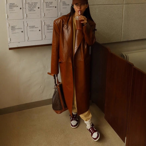 Damen Lang geschnittener Lackleder-Trenchcoat mit Reverskragen und kastiger Oversize-Passform Shop Nory