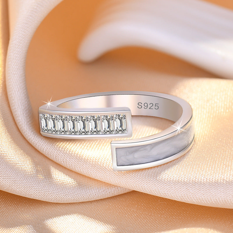 Damen Offener Ring aus 925er Silber mit rosegoldener Beschichtung und funkelnden Zirkonia Shop Nory