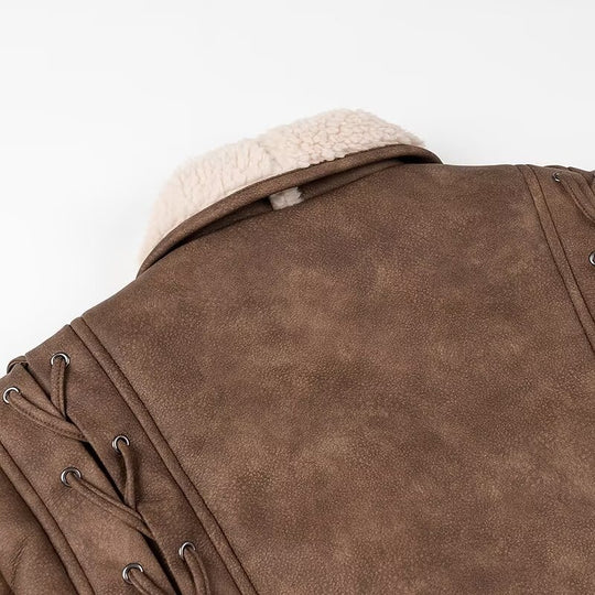 Damen Kurzjacke im Aviator‑Look mit Sherpa‑Futter, Bindegürtel und Schulter‑Schnürung Shop Nory