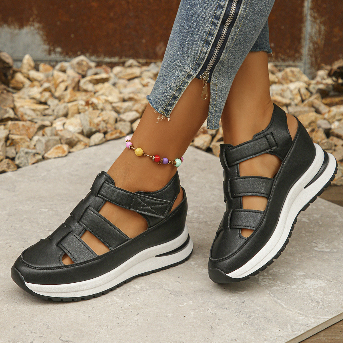 Damen Komfortable Wedge-Sneaker mit verstellbarem Riemen und dämpfender Sohle