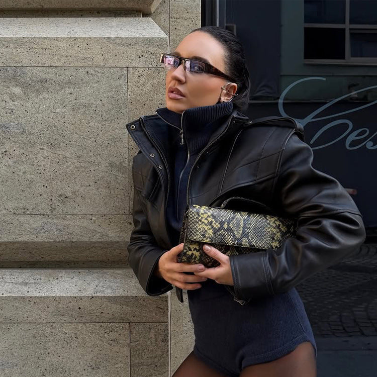 Damen Kurze vegane Lederjacke mit markanter Schulterstruktur und Cropped-Schnitt Shop Nory