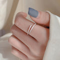 Damen filigraner Ring mit funkelndem Zirkonia-Akzent Shop Nory