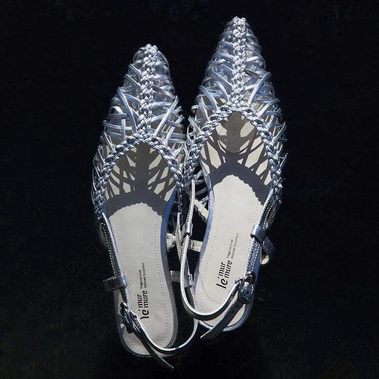 Damen Elegante und luftige Sandalen mit feinem Riemendesign