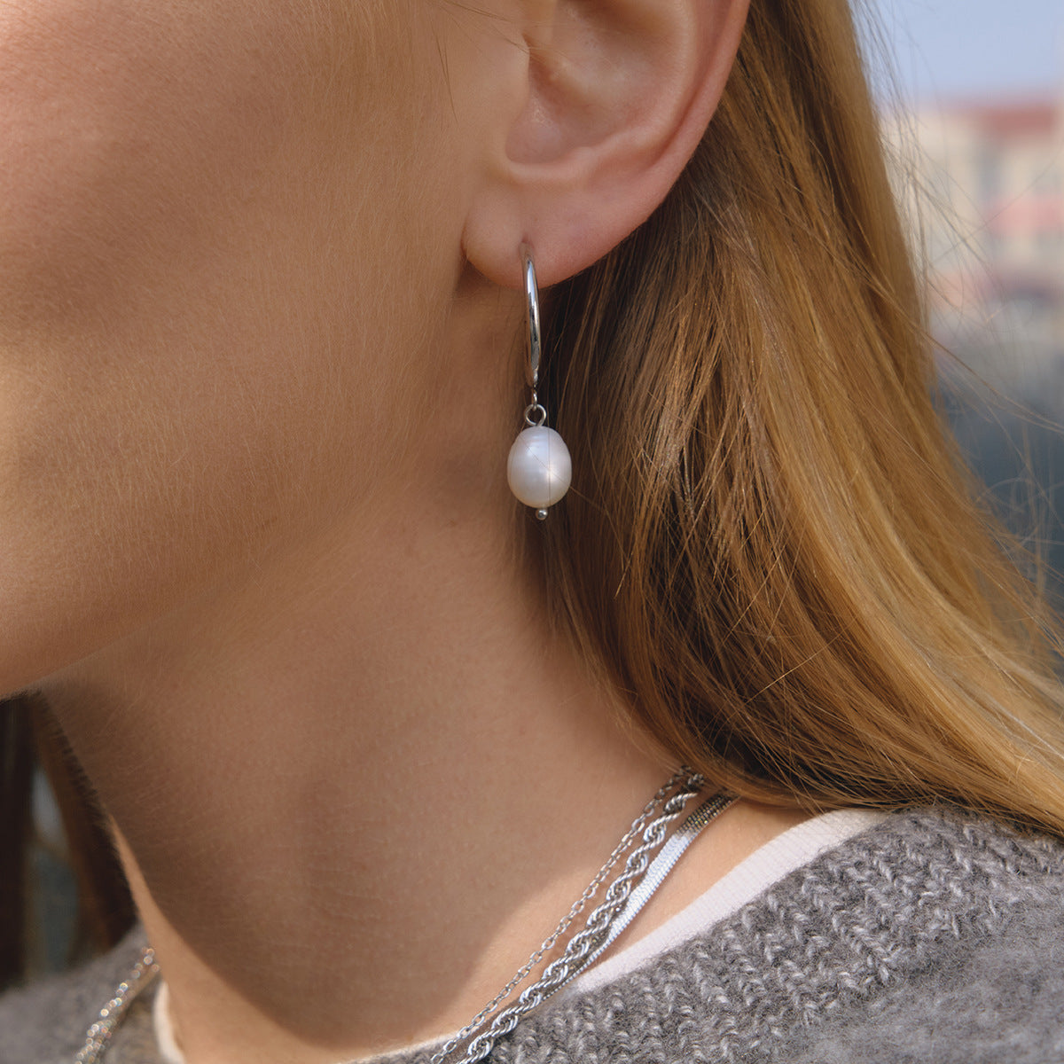 Damen Ohrhänger mit eleganten Perlenakzenten und hypoallergener Edelstahlverarbeitung Shop Nory