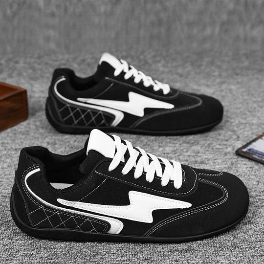 Damen leichte Retro-Skate-Sneaker mit gesteppter Seitenwand, gepolstertem Knöchelkragen und rutschfester Gummilaufsohle Shop Nory