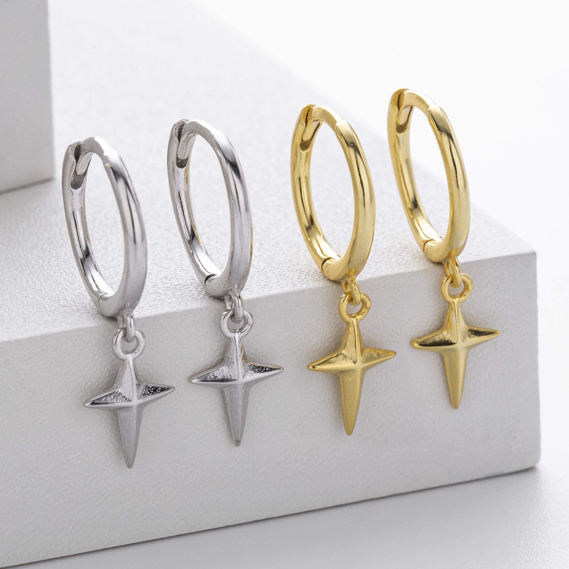 Damen Ohrhänger mit funkelndem Sternenmotiv aus hochwertigem 925 Sterlingsilber Shop Nory