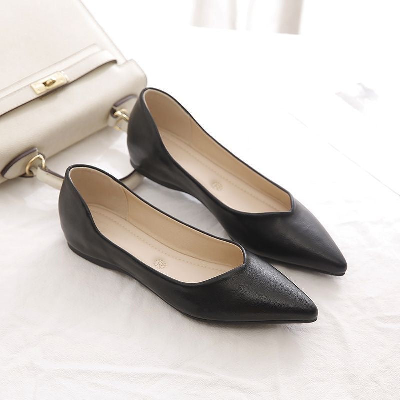 Damen Elegante Ballerinas aus hochwertigem Leder mit modischem V-Ausschnitt