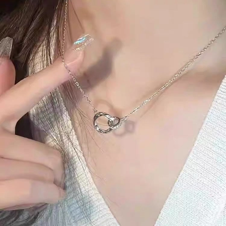 Damen Halskette mit modernem kreisförmigen Anhänger Shop Nory