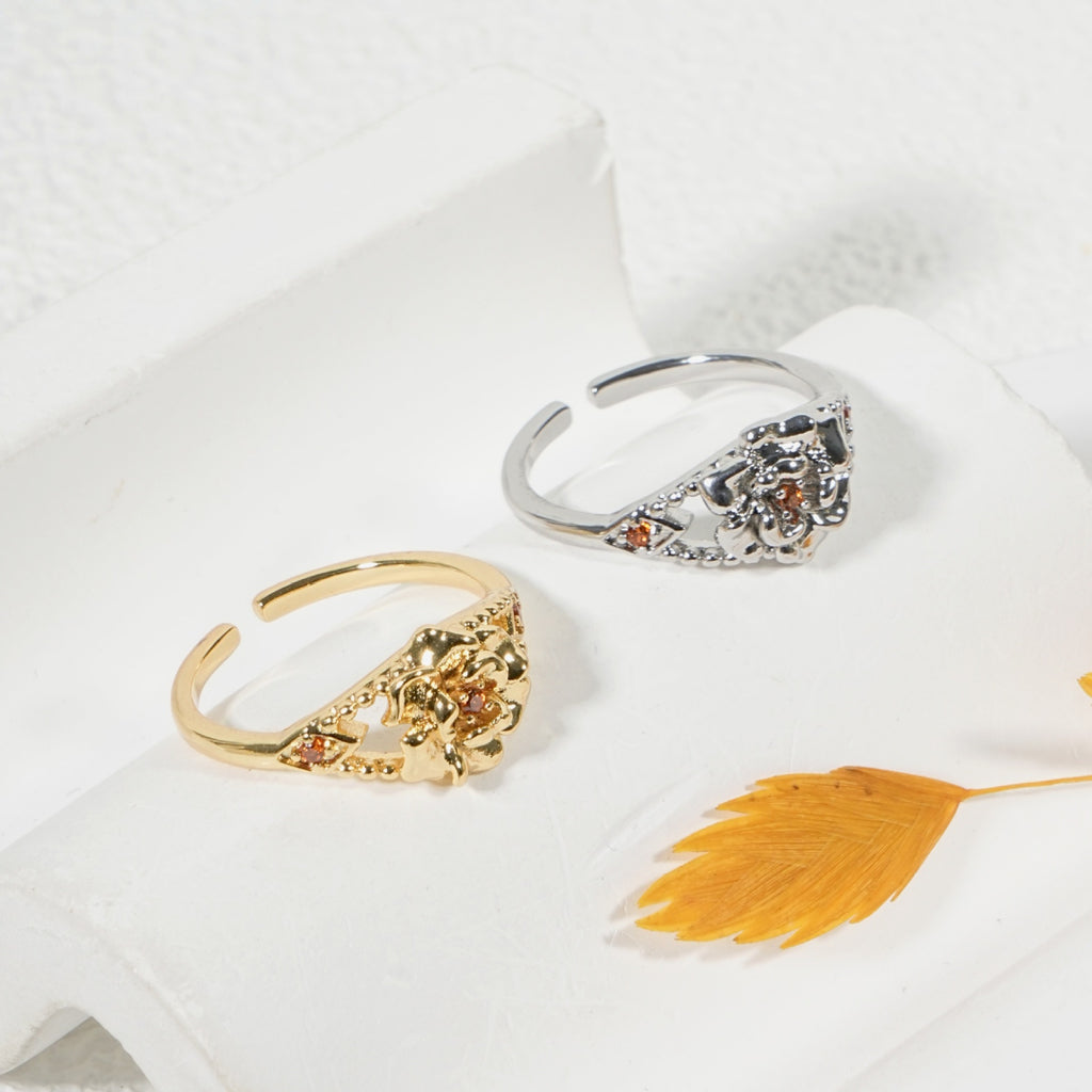 Damenring mit floralem Design und funkelndem Strass Shop Nory
