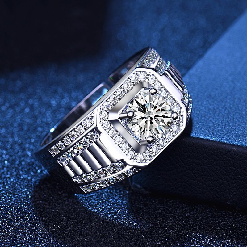Damenring mit eleganter Zirkonia-Verzierung und markantem Design Shop Nory