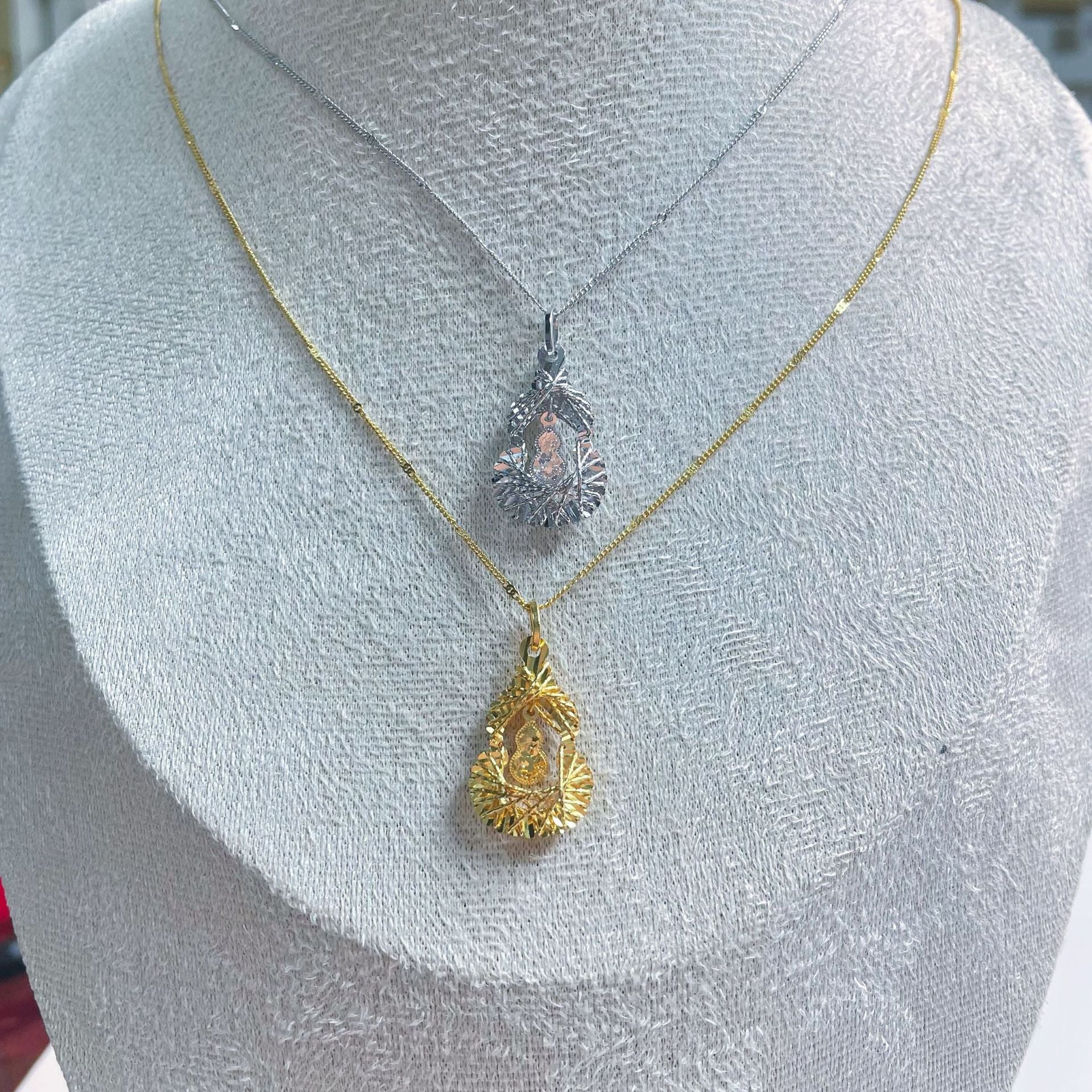 Damen kunstvoller Buddha-Anhänger mit Zirkonia-Verzierung Shop Nory