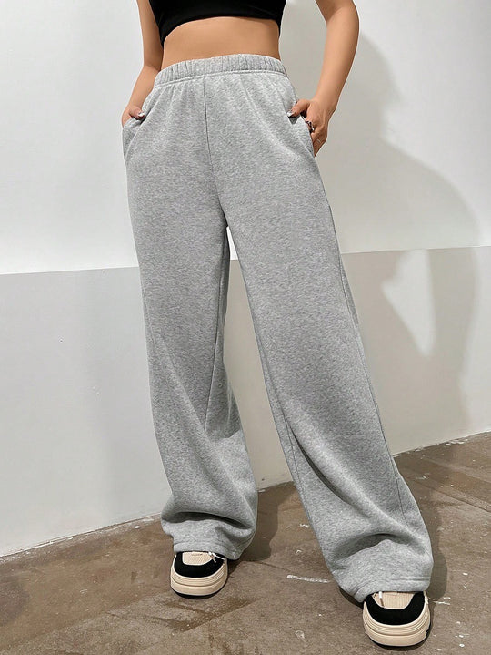 Damen nan weite Loungehose aus French Terry mit hohem Komfortbund, seitlichen Eingrifftaschen und fließendem Bein Shop Nory