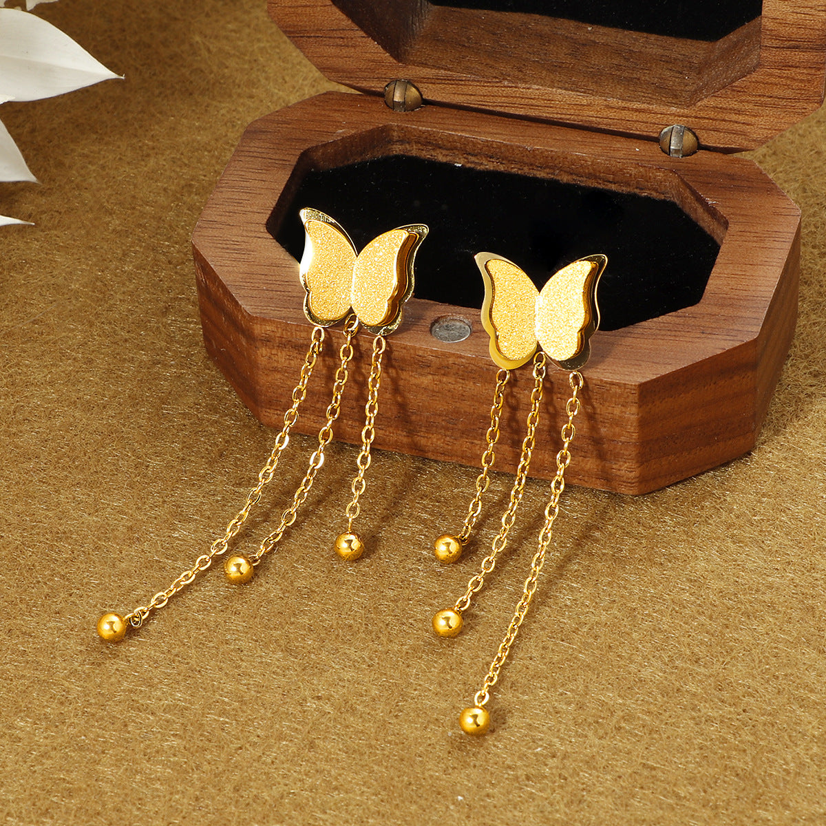 Damen Ohrringe mit Schmetterlingsdesign Shop Nory
