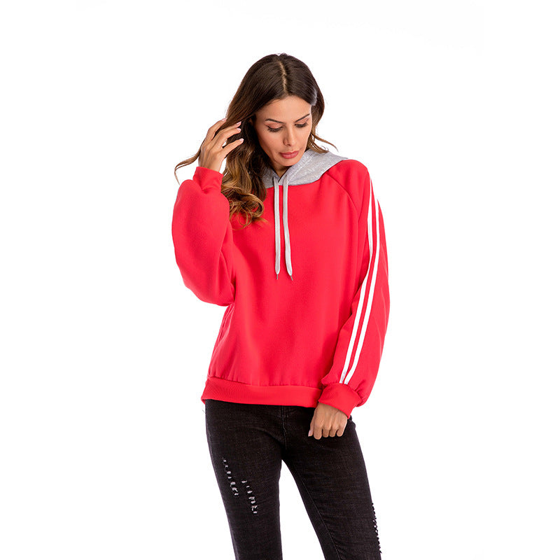 Damen modischer Kapuzenpullover mit kontrastierenden Ärmeln und lässigem Schnitt Shopnory