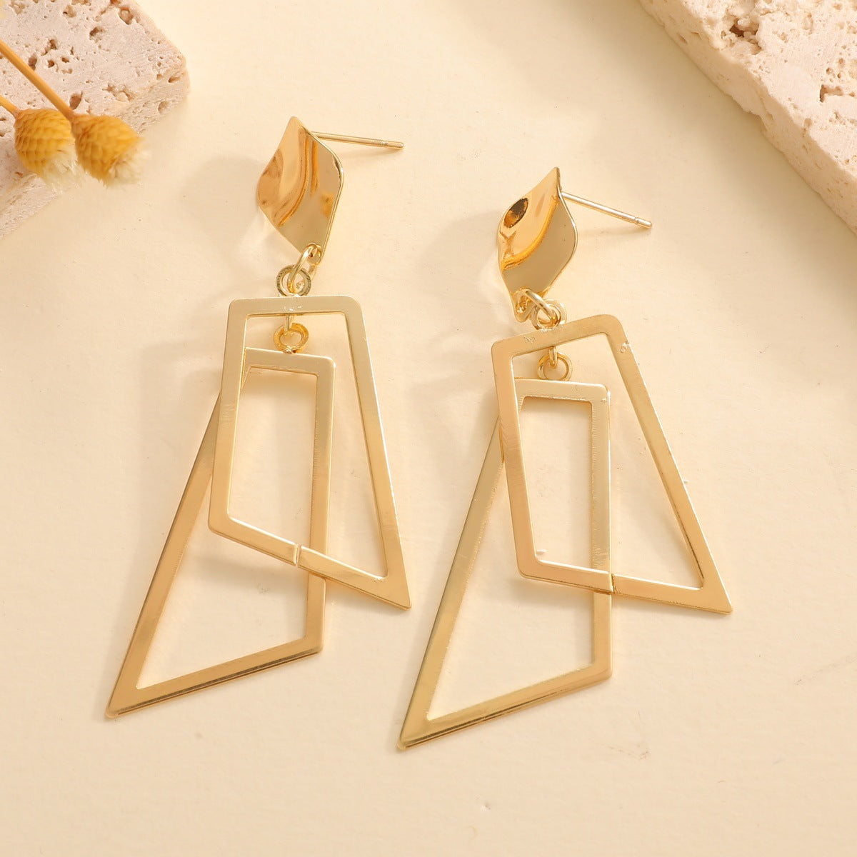 Damen Hängende Ohrringe im modernen geometrischen Design Shop Nory