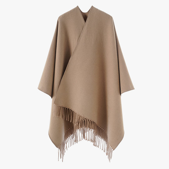 Damen Minimalistischer Wickel‑Capeponcho aus Wollmix mit V‑Ausschnitt und zartem Fransensaum Shop Nory