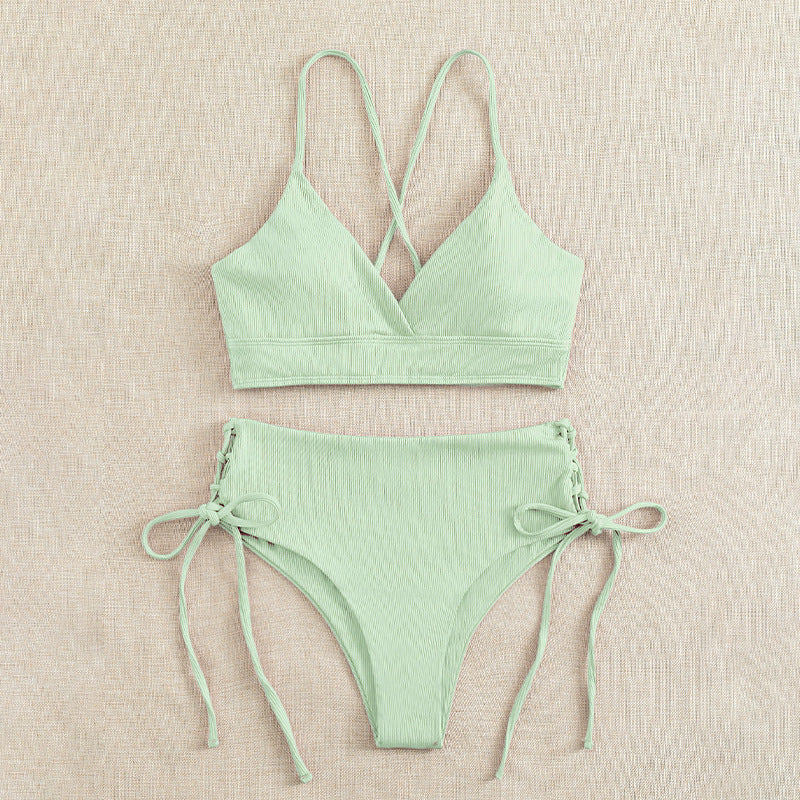 Damen Triangel-Bikini mit raffinierten Kordeldetails