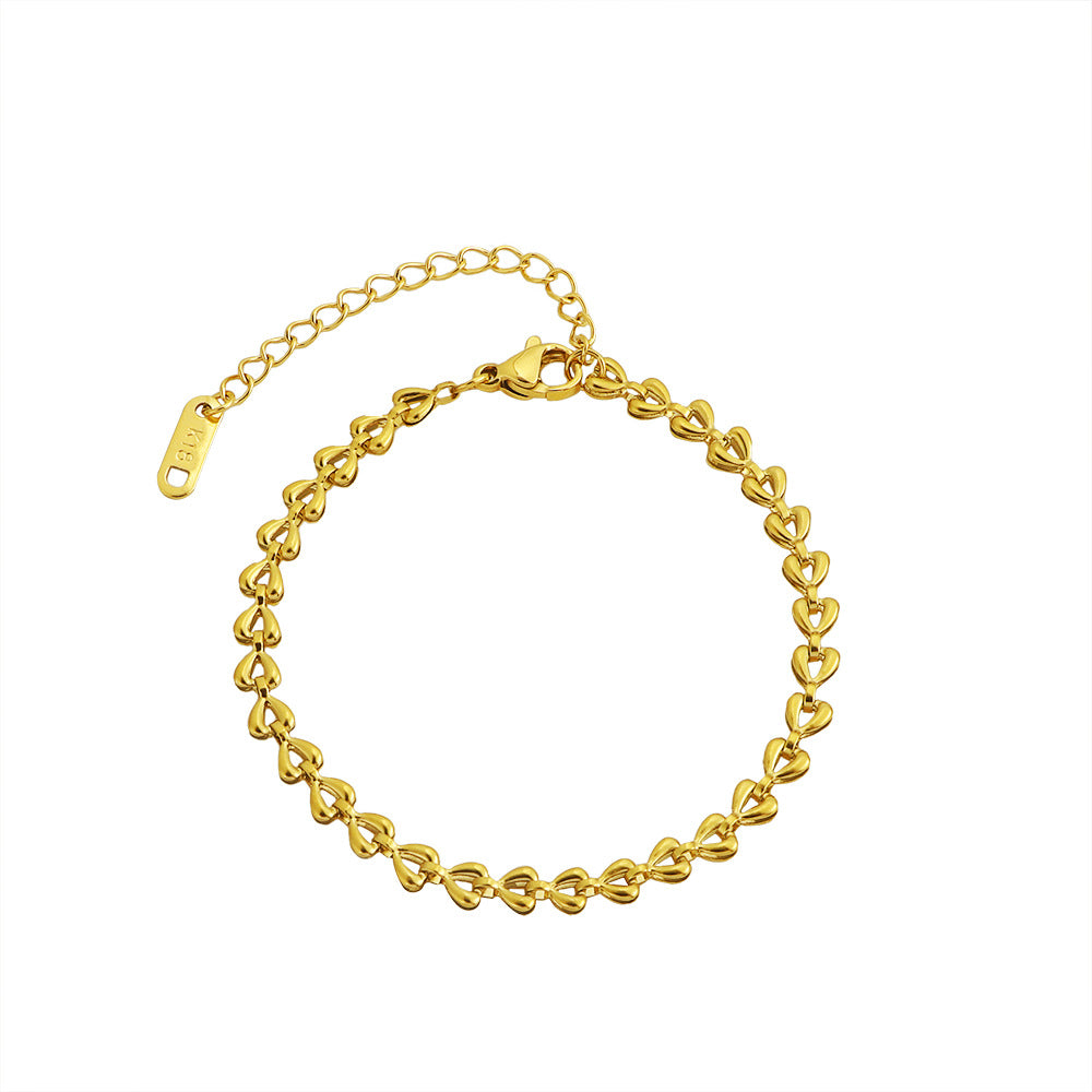Damen Armband mit elegantem Herzdesign und feiner Kettengestaltung Shop Nory