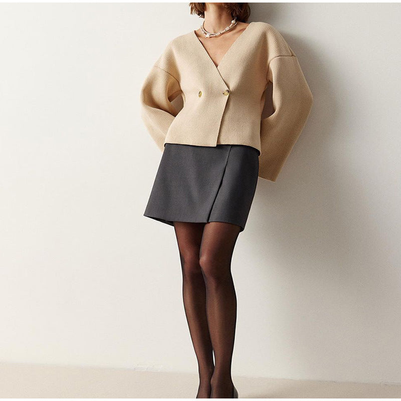 Damen Strickjacke Wickeloptik mit tiefem V-Ausschnitt und Glockenärmeln Shop Nory