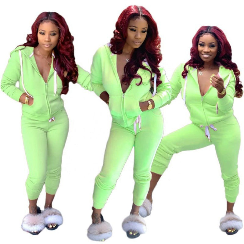 Damen tailliertes Kapuzen‑Sweatdress‑Set mit Reißverschluss und enganliegender Jogginghose Shop Nory
