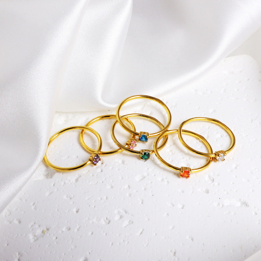 Damen Ring mit funkelndem blauen Zirkonia aus hochwertigem Edelstahl und goldplattierter Oberfläche Shop Nory