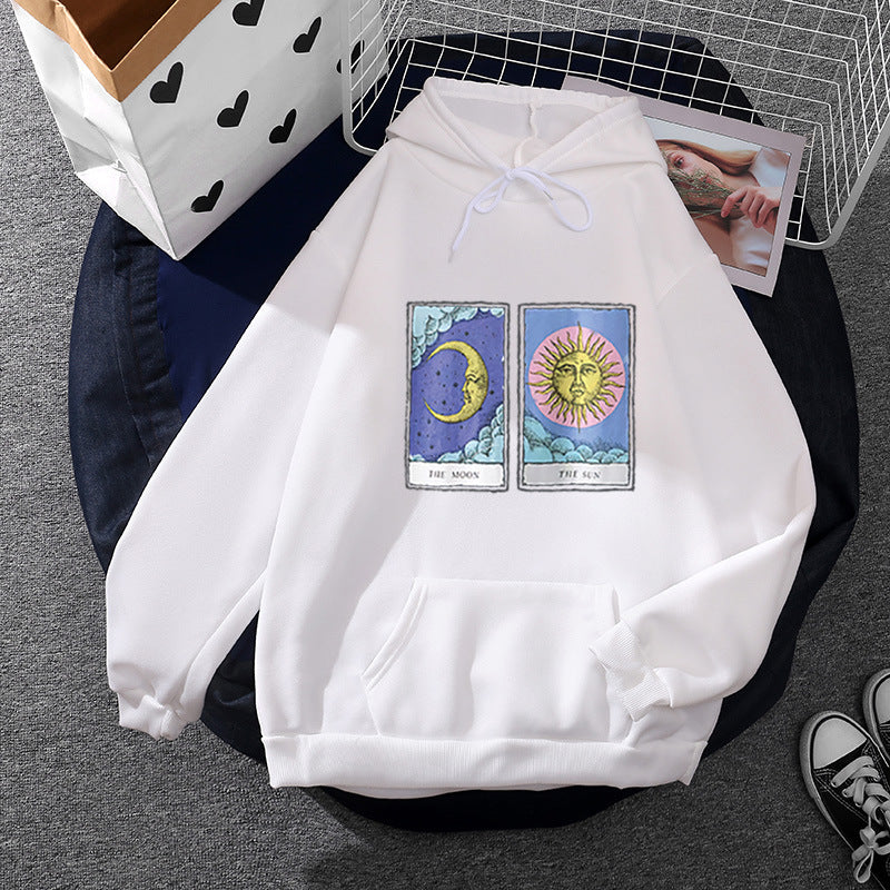 Damen nan leichter Oversize Kapuzenpullover mit Herz‑EKG‑Motiv, langen Kordeln und elastischem Bund Shop Nory