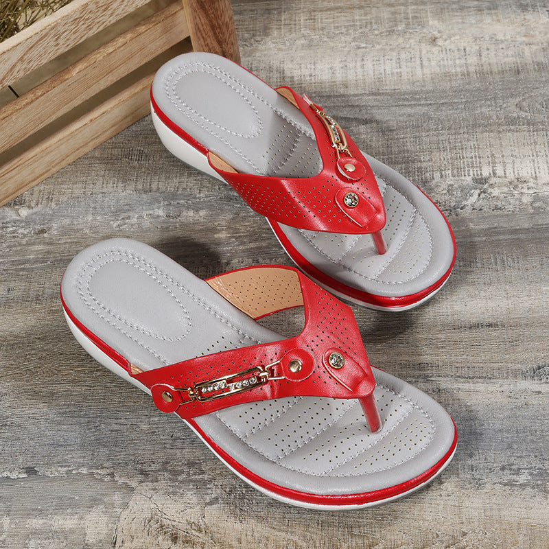 Damen Komfortable Fußbett-Zehentrenner-Sandalen mit modischen Applikationen