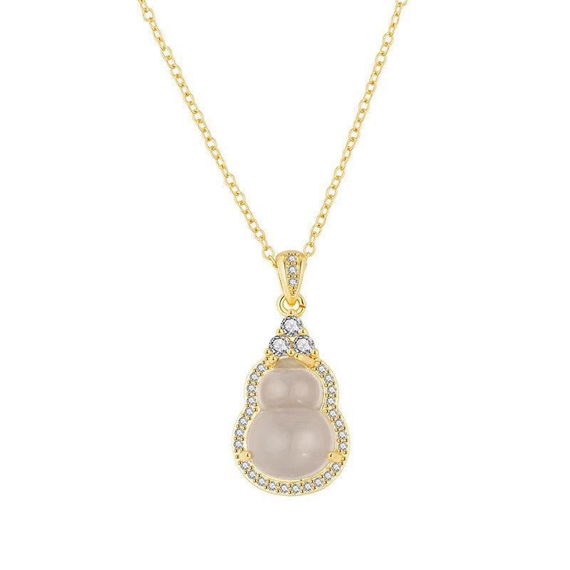 Damen Halskette mit kunstvollem Buddha-Anhänger und funkelnden Zirkonia Shop Nory