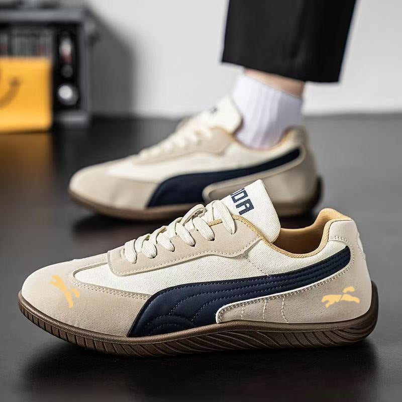 Herren Retro-Lowtop-Sneaker aus Wildlederimitat mit kontrastierendem Seitenstreifen und profilierter Gummisohle Shop Nory