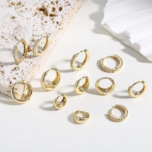 Damen Creolen-Set mit funkelnden Zirkonia und modernem Design Shop Nory