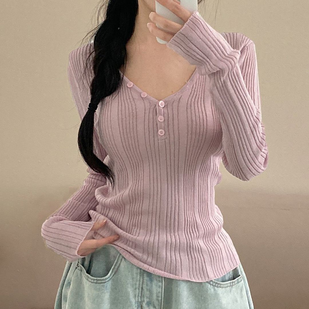 Damen nan feinstrukturierter Rippstrick-Longsleeve mit V-Ausschnitt, Henley-Knopfleiste und taillierter Passform Shop Nory