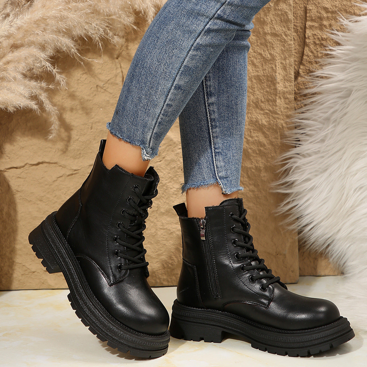 Damen Schnürboots mit robustem Profil und modischem Reißverschluss